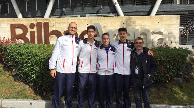 delegazione-azzurra-campionati-del-mondo-juniored-di-badminton-2016