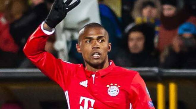 Douglas Costa