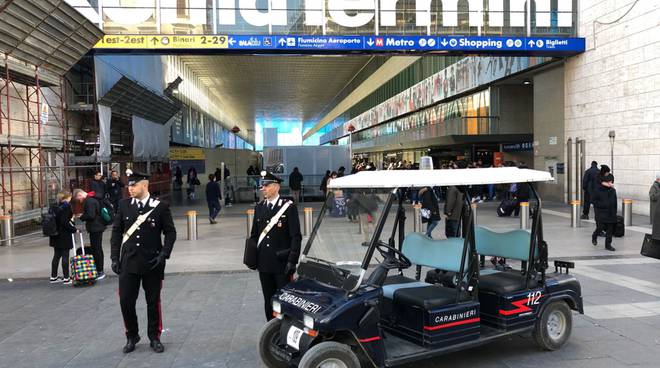 Carabinieri a Termini