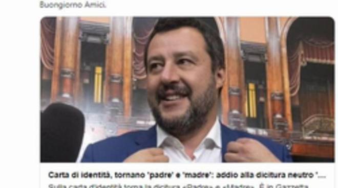 Salvini carta d'identità