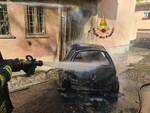 auto in fiamme