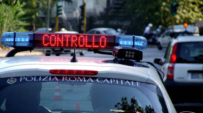 Marito violento arrestato dalla Polizia Locale