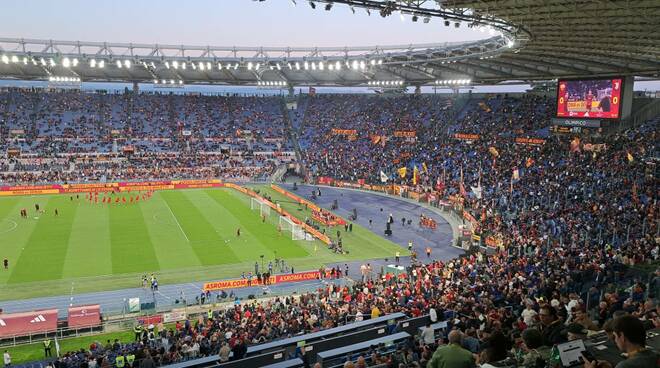 Live Roma Juventus: squadre in campo per il riscaldamento