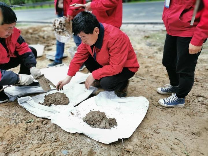 Cina: ripristina sito Jiuzhaigou patrimonio mondiale UNESCO dopo sisma (1)